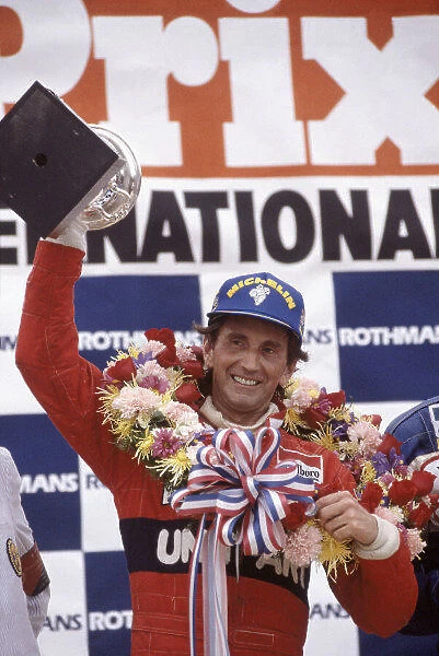 1982 United States Grand Prix East. Detroit, Michigan, USA. 4-6 June 1982. John Watson (McLaren Ford) 1st position on the podium. World Copyright - LAT Photographic Ref-82 USA 16. 60mb Scan
