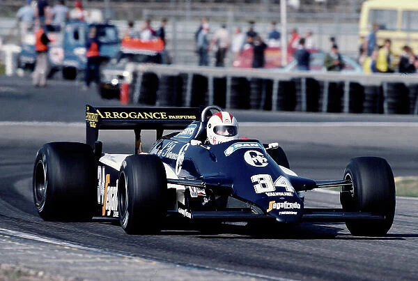 1983 Dutch Grand Prix. Zandvoort, Holland. 26-28 August 1983. Johnny Cecotto (Theodore N183 Ford). Ref-83 HOL 38. World Copyright - LAT Photographic