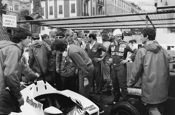 1983 Monaco Grand Prix: Monte Carlo, Monaco. 12th - 15th May 1983. Niki Lauda, DNQ, , in the pit lane, portrait. World