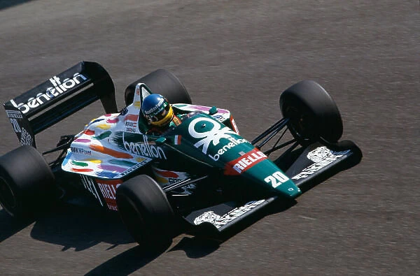 1986 Italian Grand Prix. Monza, Italy. 5th - 7th September 1986. Gerhard Berger (Benetton B186-BMW), 5th position, action. World Copyright: LAT Photographic. Ref: 86ITAaa