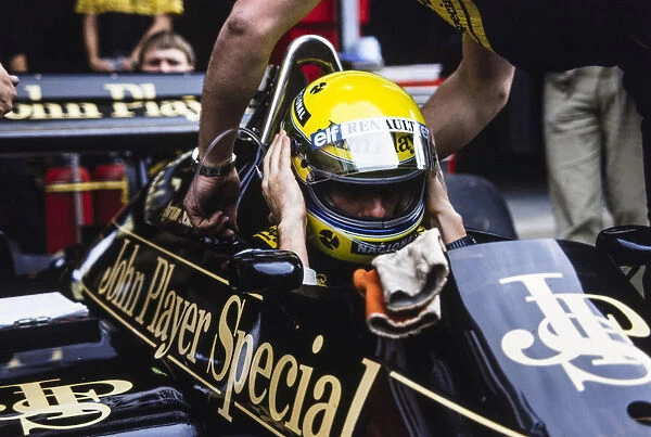 1986 San Marino GP. IMOLA, ITALY - APRIL 27: Ayrton Senna