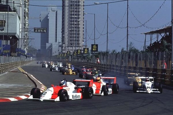 1990 Macau Formula Three Grand Prix: Mika Hakkinen leads Eddie Irvine and Michael Schumacher at the start