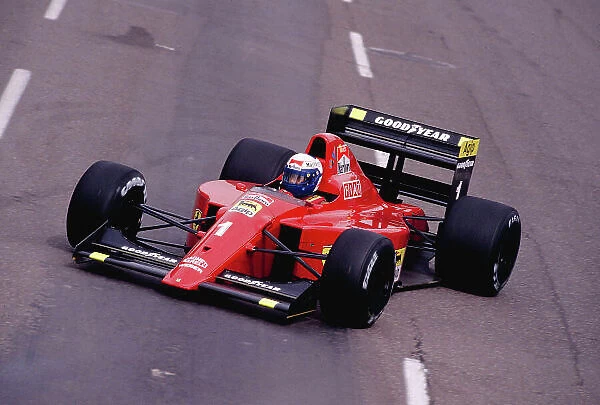 1990 United States Grand Prix. Phoenix, Arizona, USA. 9-11 March 1990. Alain Prost (Ferrari 641). Ref-90 USA 50. World Copyright - LAT Photographic