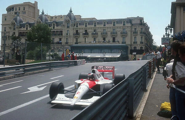 1991 Monaco Grand Prix. Monte Carlo, Monaco. 26-28 April 1991. Gerhard Berger (McLaren MP4 / 6 Honda). After pitting at the start for a new nose, he exited the race when oil on his visor caused him to lose concentration and crash at the Swimming Pool
