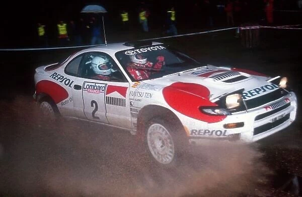 1992 FIA World Rally Championship. RAC Rally, United Kingdom. 22-25 November 1992. Carlos Sainz / Luis Moya (Toyota Celica Turbo 4WD ST185) 1st position. World Copyright - LAT Photographic