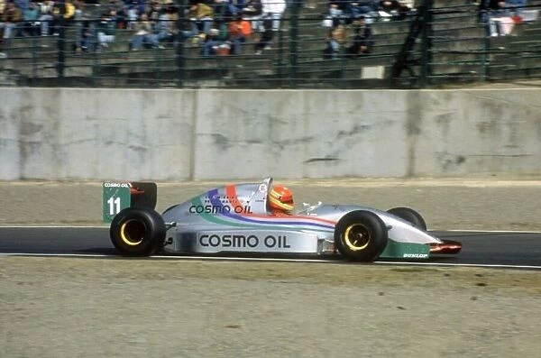 1993 Japanese F3000 Championship. Eddie Irvine (Cosmo Oil)