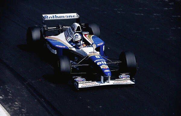 1995 Italian Grand Prix. Monza, Italy. 8-10 September 1995. David Coulthard (Williams FW17 Renault). Ref-95 ITA 50. World Copyright - LAT Photographic