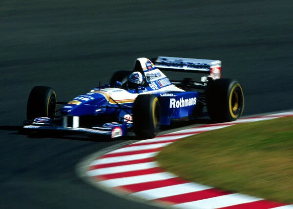 1995 JAPANESE GP. David Coulthard drives his Williams Renault at Suzuka. Photo: LAT