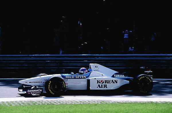 1996 Italian Grand Prix. Monza, Italy. 6-8 September 1996. Ukyo Katayama (Tyrrell 024 Yamaha). Ref-96 ITA 50. World Copyright - LAT Photographic