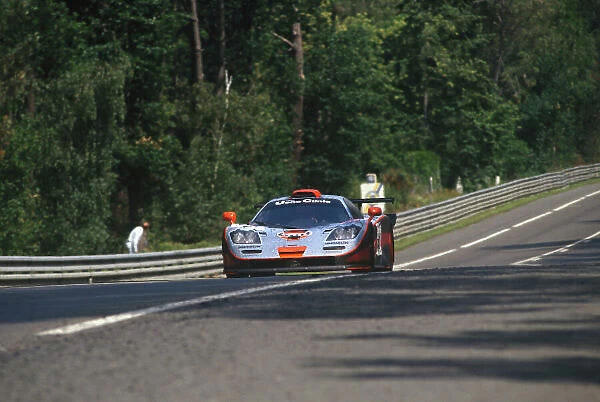 1997 Le Mans 24 hours. Le Mans, France. 14th - 15th June 1997. Pierre-Henri Raphanel  /  Jean-Marc Gounon  /  Anders Olofsson (McLaren F1 GTR), 2nd overall and 1st in Class, action. World Copyright: LAT Photographic