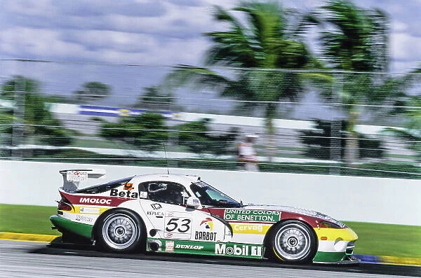 1998 FIA GT Championship. Homestead, Florida, USA. 18th October 1998. Rd 9. Ni Amorim  /  Dominic Chappell  /  Hans Hugenholtz (Chrysler Viper GTS-R), retired, action. World Copyright: LAT Photographic