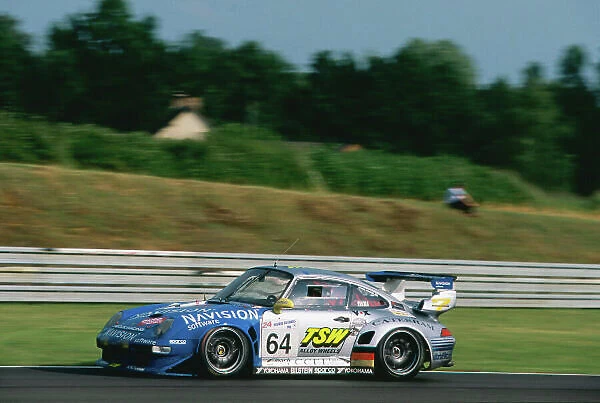 1998 Le Mans 24 hours. Le Mans, France. 6th - 7th June 1998. Claudia Hurtgen  /  Michel Ligonnet  /  Robert Nearn (Porsche 911 GT2), 17th position, action. World Copyright: LAT Photographic