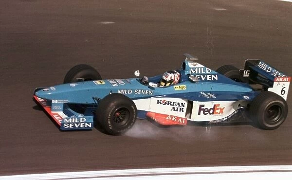 1998 SAN MARINO GP. Alexander Wsrz, Benetton, qualifies 5th at Imola. Photo: LAT