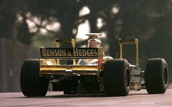 1998 SAN MARINO GP. Damon Hill, Jordan, qualifies 7th at Imola. Photo: LAT  /  TEE
