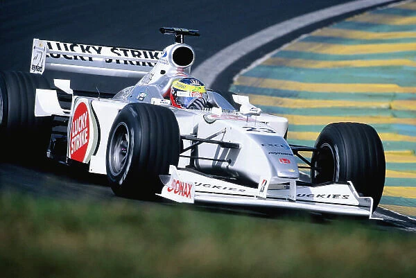 2000 Brazilian Grand Prix. Interlagos, Sao Paulo, Brazil. 24-26 March 2000. Ricardo Zonta (B.A.R. 002 Honda). Ref-2K BRA 98. World Copyright - Charles Coates / LAT Photographic