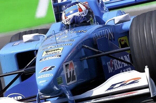 2000 French Grand Prix. PRACTICE Magny Cours, France, 30 June 2000 Alex Wurz, Benetton Playlife World LAT Photographic