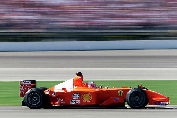 2001 American Grand Prix - Race Indianapolis, United States. 30th September 2001. Rubens Barrichello, Ferrari F2001, action. World Copyright: Steve Etherington / LAT Photographic ref: 18mb Digital Image