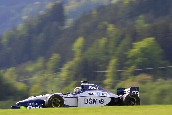 2001 F3000 Championship -Qualifying A1-Ring, Zeltweg, Austria. 11th May 2001 World Copyright - LAT Photographic ref: 8. 9 MB Digital