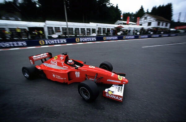 2001 F3000 Championship Spa-Francorchamps, Belgium. 1st September 2001. Justin Wilson (Nordic), finished in 2nd place, clinching the 2001 F3000 title. World Copyright: Charles Coates / LAT Photographic ref: 35mm Image A18