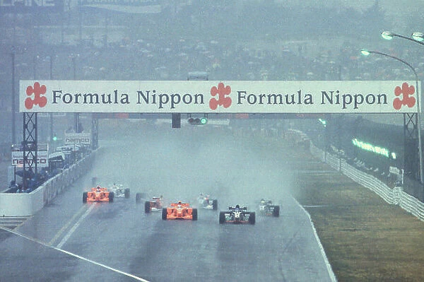 2001 Formula Nippon Championship Round. 1. Suzuka, Japan. 25th March 2001. Start of the race World Copyright: Yasushi Ishihara  /  LAT Photographic ref: 6mb Digital Image