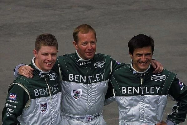 2001 Le Mans 24 Hours Le Mans, France. 13th June 2001. The new Bentley boys.........Guy Smith, Martin Brundle and Stephane Ortelli. World Copyright: John Brooks / LAT Photographic ref: Digital Image Only