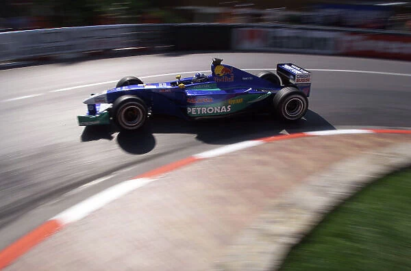 2001 Monaco Grand Prix - Qualifying Monte Carlo, Monaco. 28th May 2001. Kimi Raikkonen, Sauber Petronas C20, action. World Copyright: Steve Etherington / LAT Photographic ref: 17.7 mb Digital Image
