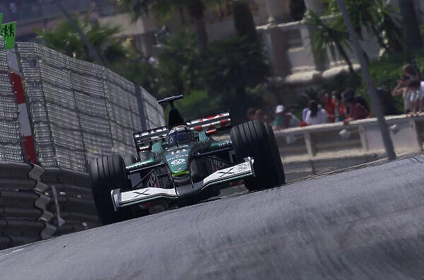 2001 Monaco Grand Prix - Race Monte Carlo, Monaco. 29th May 2001. Eddie Irvine, Jaguar R2 - action. World Copyright: Steve Etherington / LAT Photographic ref: 17.7 mb Digital Image
