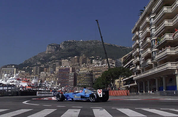 2001 Monaco Grand Prix - Race Monte Carlo, Monaco. 29th May 2001. Jenson Button, Benetton Renault B201, action. World Copyright: Steve Etherington / LAT Photographic ref: 17.7 mb Digital Image