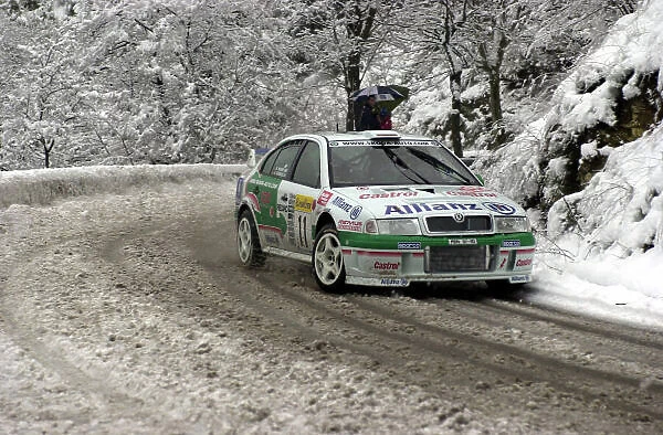 2001 World Rally Championship. Monte Carlo Rally, Monaco. 18th -21st January 2001. Rd 1. Armin Schwarz during the snowy shakedown. World Copyright: Ralph Hardwick /  LAT Photographic. Ref: Schwarz1