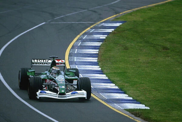 2002 Australian Grand Prix. Albert Park, Melbourne, Australia. 1-3 March 2002. Eddie Irvine (Jaguar R3). Ref-02 AUS 55. World Copyright - Lorenzo Bellanca / LAT Photographic