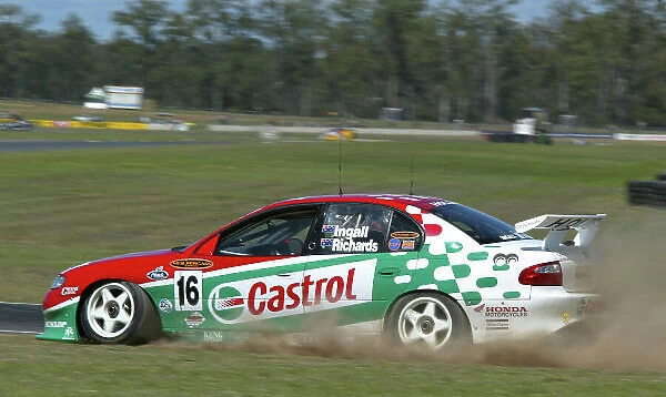 2002 Australian V8 Supercar Championship R9 QLD 500 Queensland, Australia.15th September 2002 The Holden of Russel Ingall and Steven Richrds runs wide during practice. World Copyright - Mark Horsburgh / LAT Photographic ref: Digital File Only