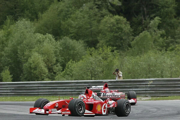 2002 Austrian Grand Prix - Sunday Race A1-Ring, Zeltweg, Austria. 12th May 2002. World Copyright: LAT Photographic. ref: Digital Image Only