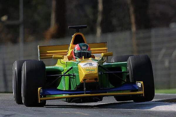 2002 Formula 3000 Testing. R. Sperafico, Petrobras Junior Team. Imola, San Marino. 6-7 March 2002. World Copyright: Spinney / LAT Photographic Ref. : 8. 5 mb Digital Image