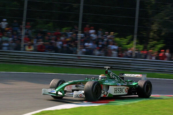 2002 Italian Grand Prix - Saturday Qualifying Monza, Italy. 14th September 2002 World Copyright - LAT Photographic ref: digital file only