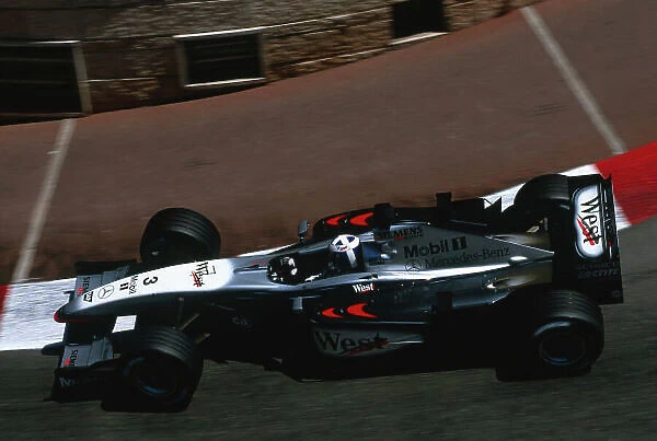2002 Monaco Grand Prix. Monte Carlo, Monaco. 24-26 May 2002. David Coulthard (McLaren MP4 / 17 Mercedes) at Lower Mirabeau. Ref-02 SM 41. World Copyright - Lorenzo Bellanca / LAT Photographic