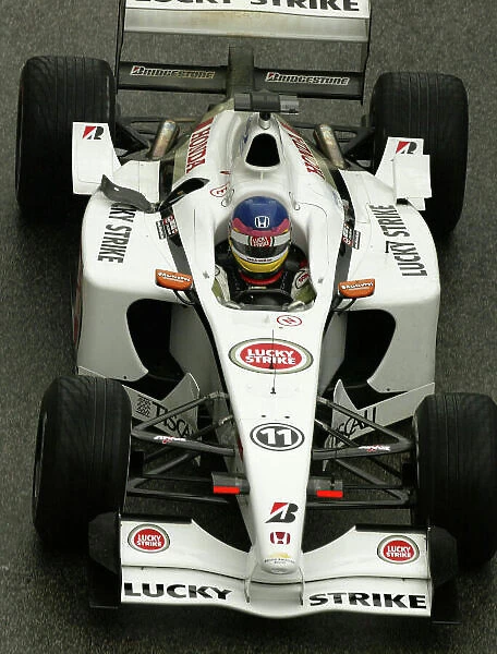 2002 San Marino Grand Prix - Practice Imola, Italy. 11th April 2002. World Copyright: Steve Etherington / LAT Photographic ref: Digital Image Only