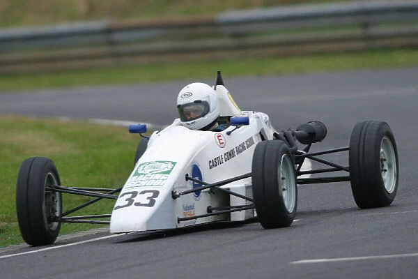 2003 Castle Combe FF1600 Championship. Castle Combe 22 June. Robin Parsons 2nd race