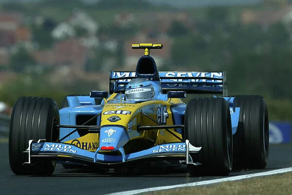 2003 Hungarian Grand Prix - Friday Qaulifying, Budapest, Hungary. 22nd August 2003. Jarno Trulli, Renault R23, action. World Copyright LAT Photographic. Digital Image Only