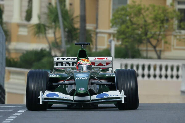 2003 Monaco Grand Prix, Thursday practice, Monte Carlo, Monaco. 28th May 2003. Antonio Pizzonia, Jaguar R4, action. World Copyright LAt Photographic. Digital Image Only