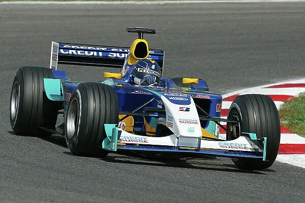 2003 Spanish Grand Prix - Friday 1st Qualifying, Barclona, Spain. 2nd May 2003. Heinz-Harald Frentzen, Sauber Petronas C22, action. World Copyright LAT Photographic. ref: Digital image only
