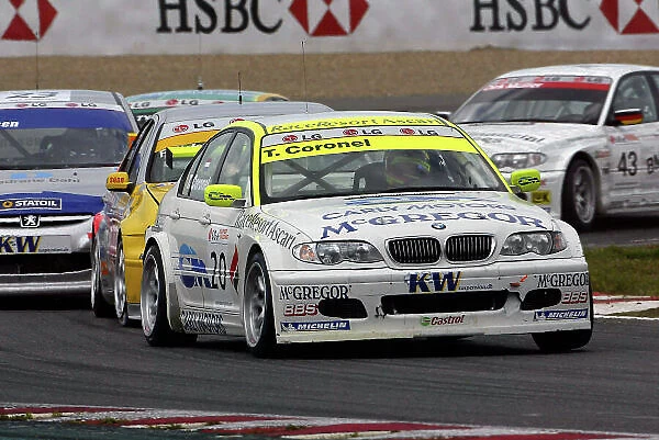 2004 European Touring Car (ETCC) Championship Magny-Cours, France. 1st - 2nd May 2004. Tom Coronel (BMW 320i), action. World Copyright: Photo4 / LAT Photographic ref: Digital Image Only