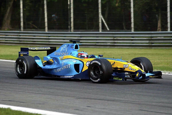 2004 Formula One Testing Monza, Italy. 1st September 2004. Fernando Alonso, Renault R24, action. World Copyright: Photo4 / LAT Photographic ref: Digital Image Only