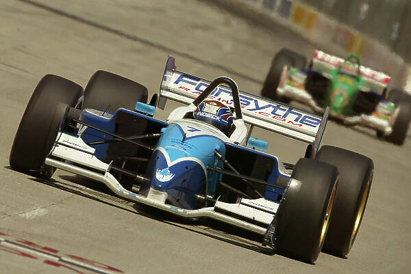 2004 Long Beach Champ Car - Priority
