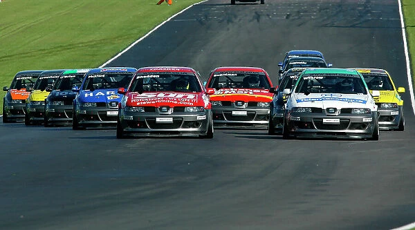 2004 Seat Cupra Championship Start Donington Park 29th August 2004 World Copyright Jakob Ebrey / LAT Photographic