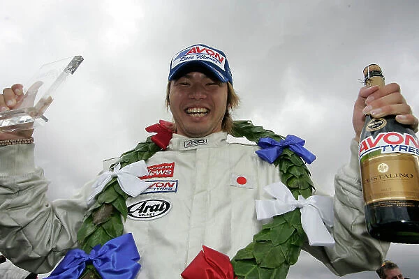 2004 UK Formula Ford Championship Yuya Sakamoto Thruxton, 30th August 2004 World Copyright Jakob Ebrey / LAT Photographic