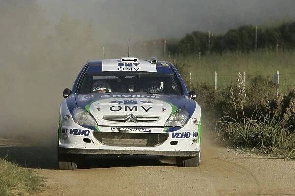 2005 FIA World Rally Championship Round 5, Rally of Italy, Sardinia. 29th - 1st May April 2005. xxx World Copyright: Mcklein / LAT Photographic Ref: Digital Image Only