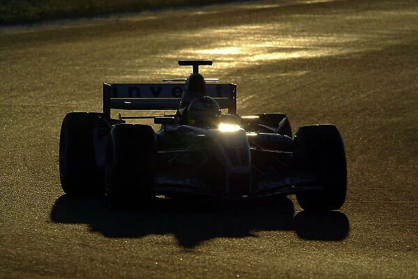 2005 Formula One Testing Jerez, Spain. 10th January 2005. Nick Heidfeld, WilliamsF1 BMW FW26, in action in the early morning sun light. World Copyright: Malcolm Griffiths / LAT Photographic ref: Digital Image Only
