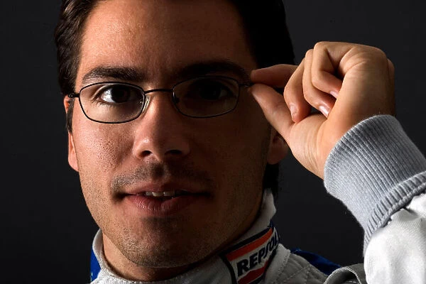 2005 GP2 Drivers Photo Shoot. Borja Garcia (E, Racing Engineering). Portrait