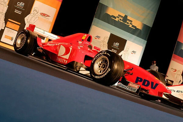 2005 GP2 Series Launch. BCN Competicion Challenger Paul Ricard, France. 6th April 2005. Photo: GP2 Series Media Service. Ref: Digital Image Only