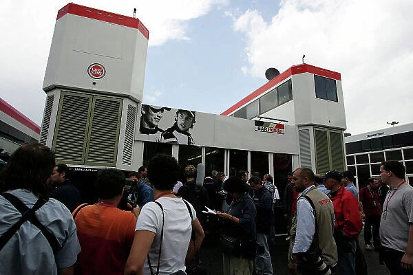 2005 Spanish Grand Prix - Thursday Preview Circuit de Catalunya, Barcelona, Spain. 5th - 8th May. Lucky Strike BAR Honda Press Conference - the media wait outside the team motorhome for news. Portrait
